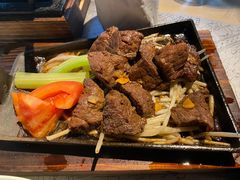 -穹六人间 people 6(岳阳路店)