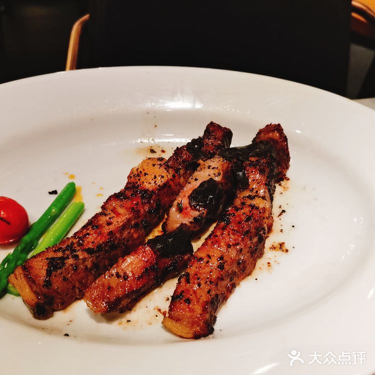 深圳那些不需要营销的美食店|西堤牛排