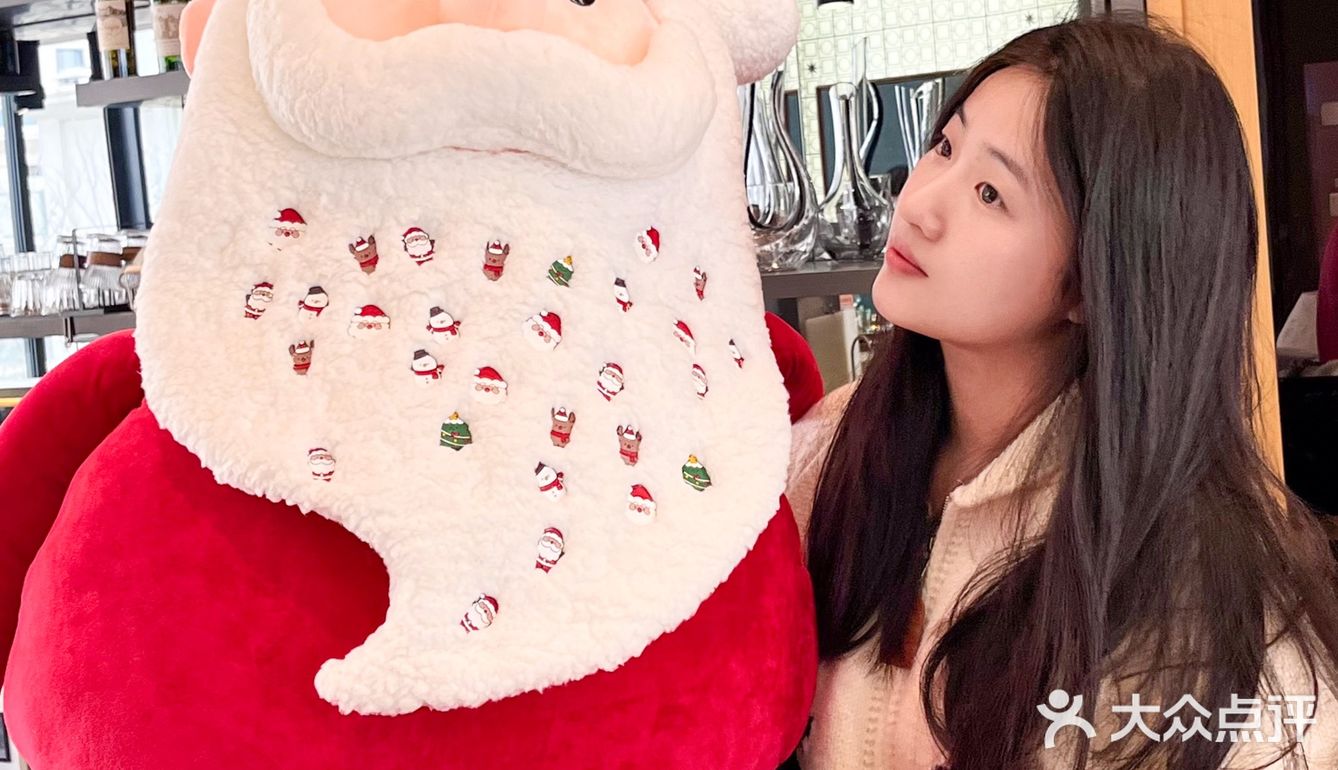 在青岛坠高端的餐厅过圣诞是什么体验🎄