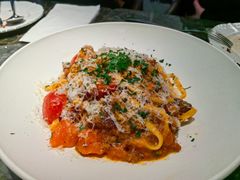 -LESCEDARS Brasserie Bistro香柏树