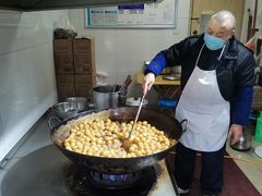 -邓记新一代糖油果子(四川煤管局供销公司职工宿舍店)