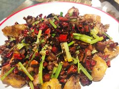 -冯烫烫跷脚牛肉·川菜小馆(武胜西街店)