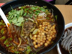 老成都臊子酸辣粉-蓉李记成都名小吃(武汉菱角湖万达店)