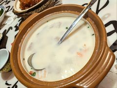 鄱阳芋儿虾仁煲-南昌大饭店·非遗南昌菜(万寿宫店)
