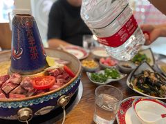 -毛辣果·贵州红酸汤牛肉火锅(西单店)