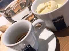 -LAVAZZA拉瓦萨咖啡(中航城君尚购物中心店)