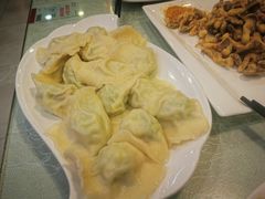 -黄家饺子东北特色菜馆(湖滨商业街店)