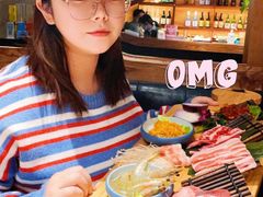 -明洞阿姨·韩式酱蟹烤肉·创意料理(三元桥店)