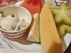 -四海一家自助餐(益田假日广场店)