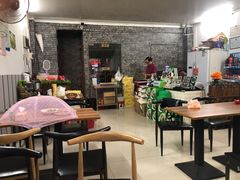 大堂-三妹老屋新鲜焗盐鸡