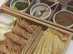 -鹊华居·地道鲁菜·海鲜·融合味(大明湖店)