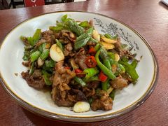 -湖南人家湘菜馆(镇江路店)