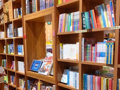 -百新书局(尚悦湾店)