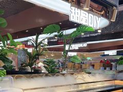-深海渔场海鲜烤肉火锅自助餐厅(新洲摩尔城店)