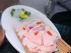 -得意咚瓜·顺德鱼生·冬瓜火锅(深圳首店)