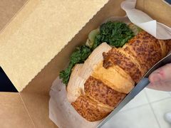 -星巴克臻选(周浦万达店)