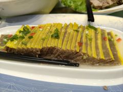 -马尔龙新疆饭店·清真(瑞景店)