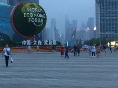 -东港音乐喷泉广场