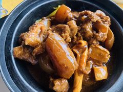 -鲤鱼塘农家山庄