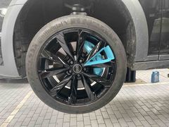 -畅通航行汽车钣金喷漆 无痕修复·局部喷漆