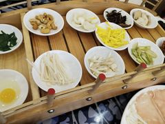 -桥香园云南过桥米线(金马碧鸡店)