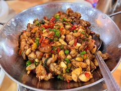 干锅牛蛙-笨罗卜浏阳菜馆(太平街店)