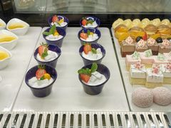 -亚洲国际大酒店·云顶阁旋转自助餐厅