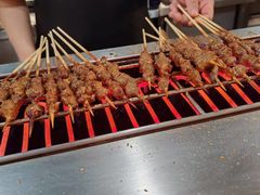 -涨巢·潮玩水疗局