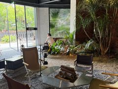 -J Create城市露营咖啡·简餐·宠物(上海动物园店)