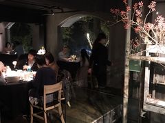 -穹六人间 people 6(岳阳路店)