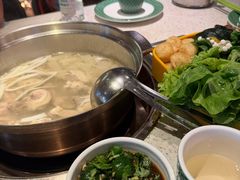 -润园四季椰子鸡火锅(海上世界店)