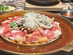 -蚂蚁洞·烤肉大营地(上海静安大悦城店)