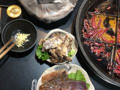 -铜元老码头鳝鱼火锅