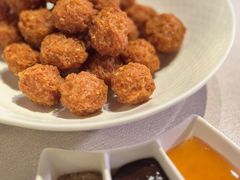 干炸小丸子-四季民福烤鸭店(外滩外白渡桥店)