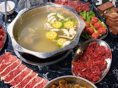 -牛一煲美食(江高店)