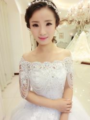 点击看大图 艾米丽新娘造型-艾米丽婚纱礼服