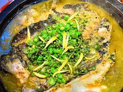 -鸣记脆皮烤鱼·海鲜烤鱼(三八广场店)