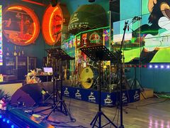 -Famous肥猫墨西哥音乐餐吧(五棵松华熙LIVE店)