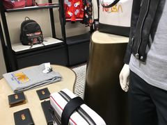 -COACH蔻驰(德基广场店)