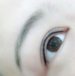 -轻妆Feel·半永久纹眉眼线