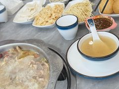 -光头药膳鸡(莱茵小镇店)