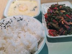 -老乡鸡(上海品尊国际中心店)