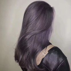 -变画·发型STUDIO