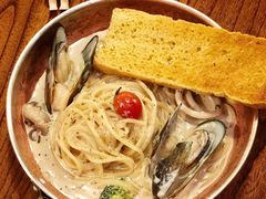 -I HOLIC艾豪丽披萨(KKone店)