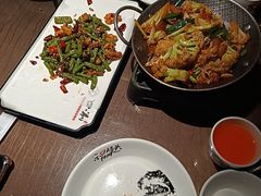 -东口码头·烧鸽子·鱼头泡饼·地方菜(金鹰悦城店)
