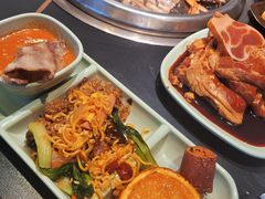 -梨花自助烤肉(西三旗万象汇黑金店)