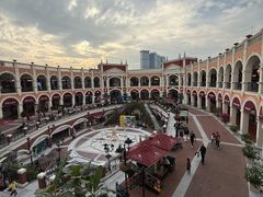 -佛罗伦萨小镇广佛名品奥特莱斯(疏港路店)