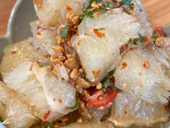 -大头虾越式风味餐厅(光明广场店)