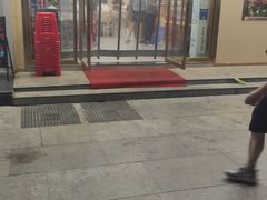 门面-江城燕子大排档(江汉路步行街店)