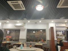 -香辉食馆(新兴路店)